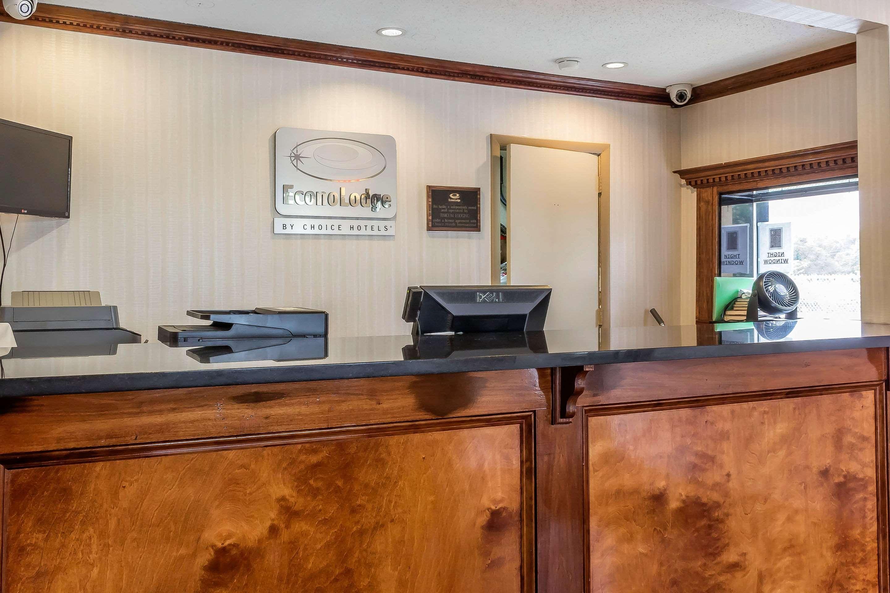 Red Carpet Inn Philadelphia Airport Lester Bagian luar foto